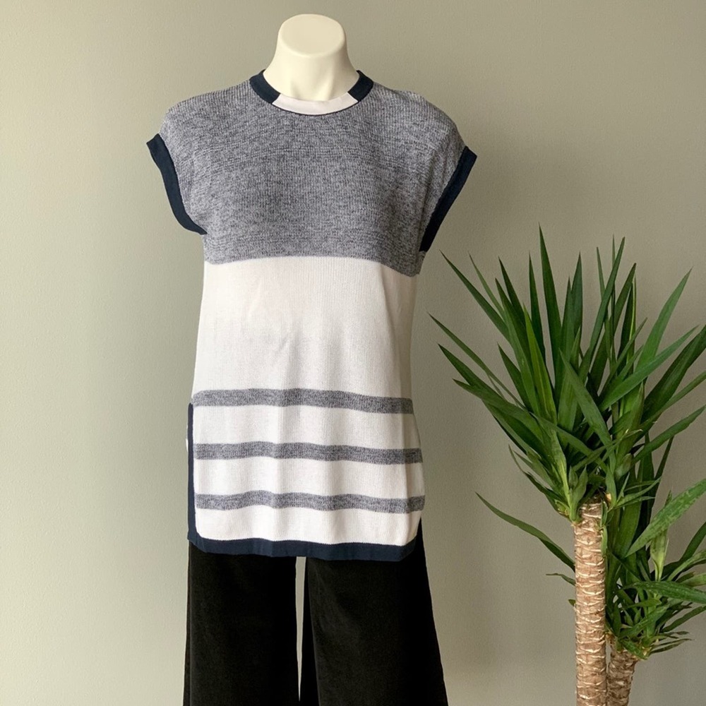 Cullen Striped Long Sweater Vest Size Medium